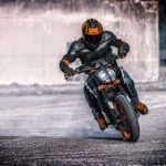 2023 KTM 890 DUKE GP